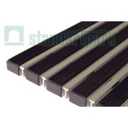 Решетки на вход Сити Резина + Скребок